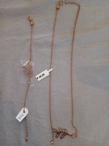 Parure collier et bracelet magnétiques