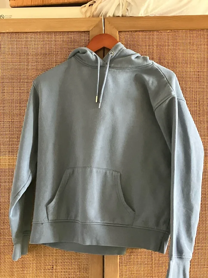 Sweat-shirt à capuche taille S