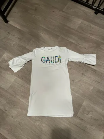 Robe Gaudi