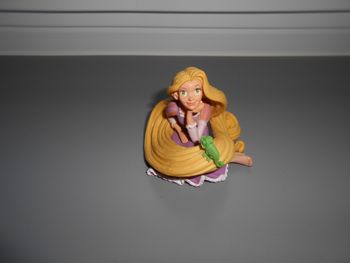 Figurine Raiponce et Pascal (Bullyland/Disney)