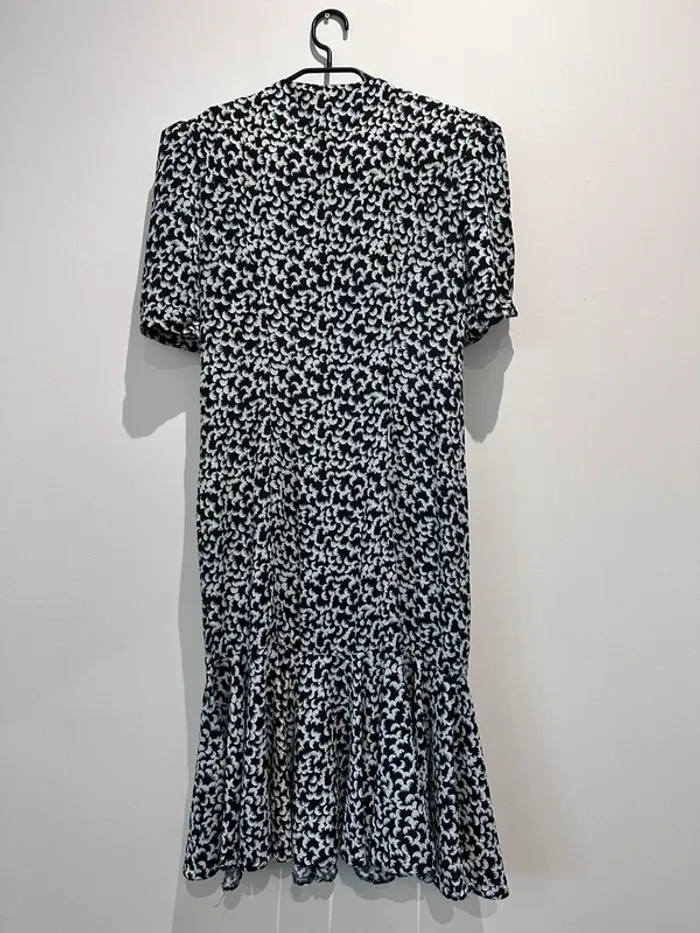 Robe longue motifs noirs - photo numéro 2
