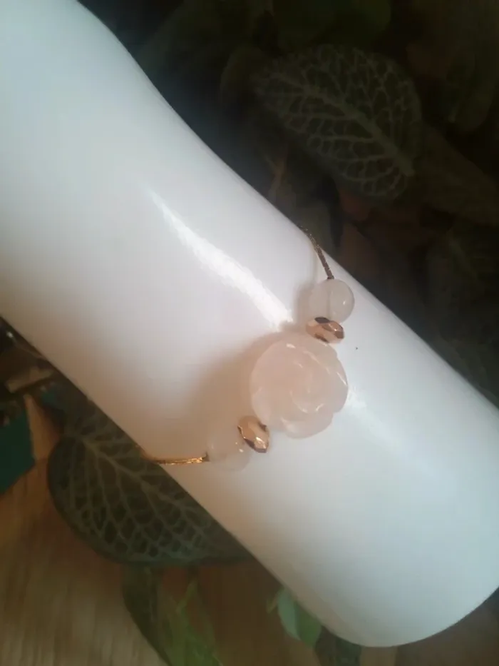 Bracelet fin en quartz rose et pierre de lune - photo numéro 2