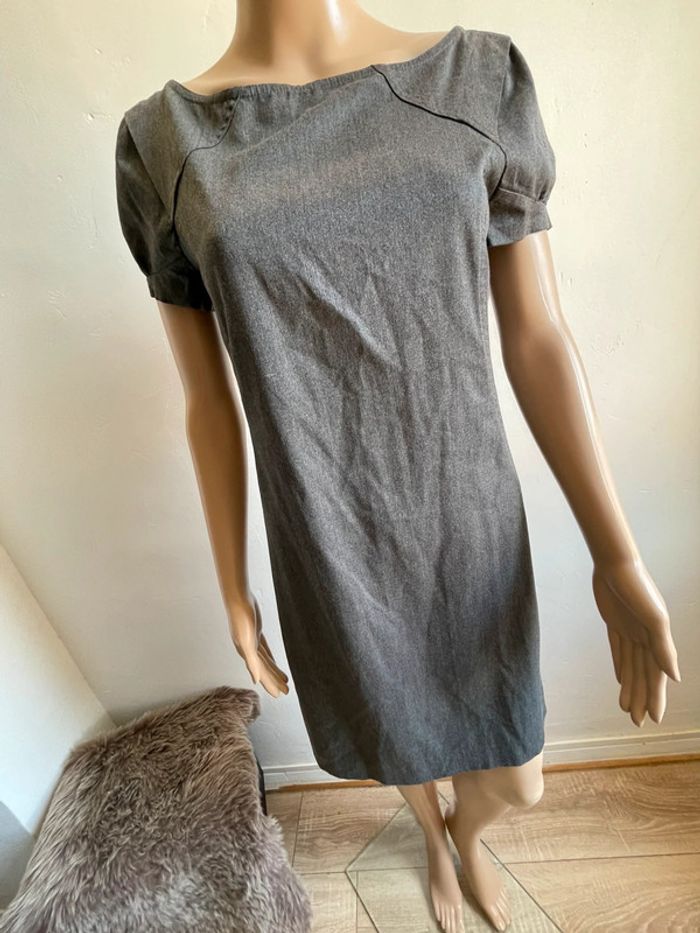 Jolie robe grise Zara - photo numéro 2