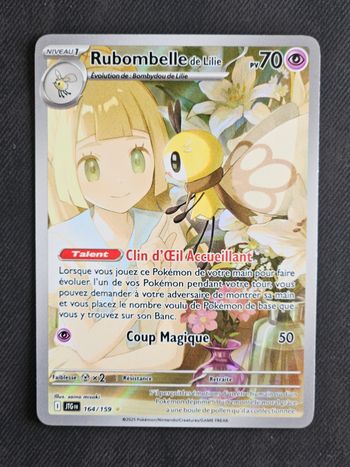 Carte Pokemon Rubombelle de Lillie AR 164/159 Aventures Ensemble