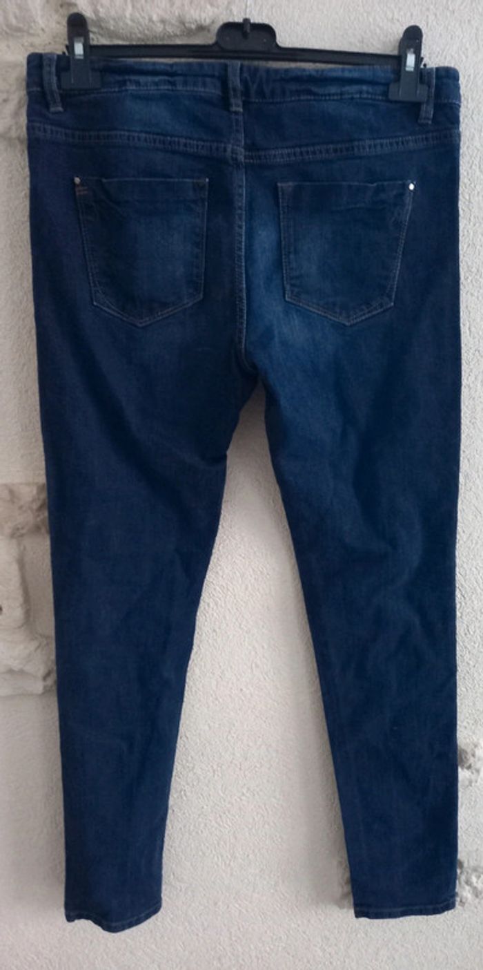 Jean taille 42 - photo numéro 2