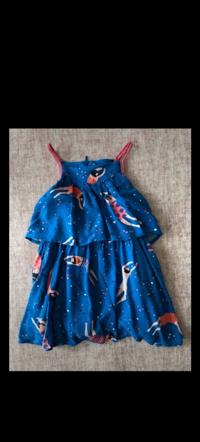 Robe et chapeau