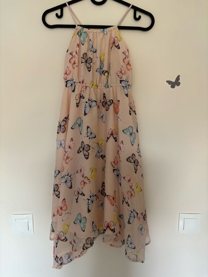 Robe papillon - photo numéro 1