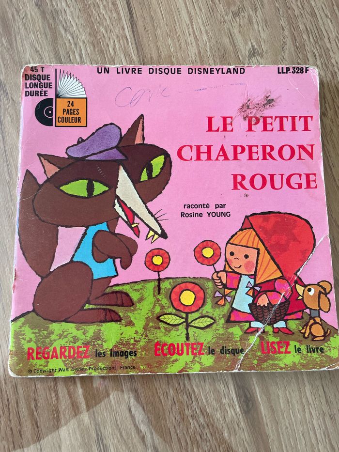 Le chaperon rouge