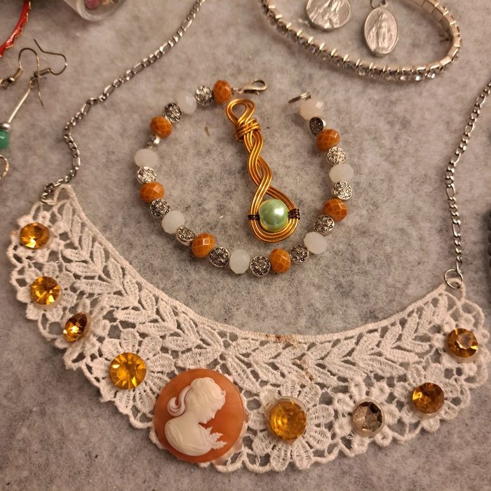 Lot de bijoux diverses multicolore - photo numéro 3