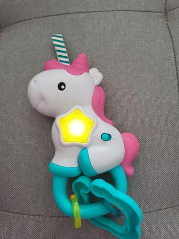 Jouet musical licorne