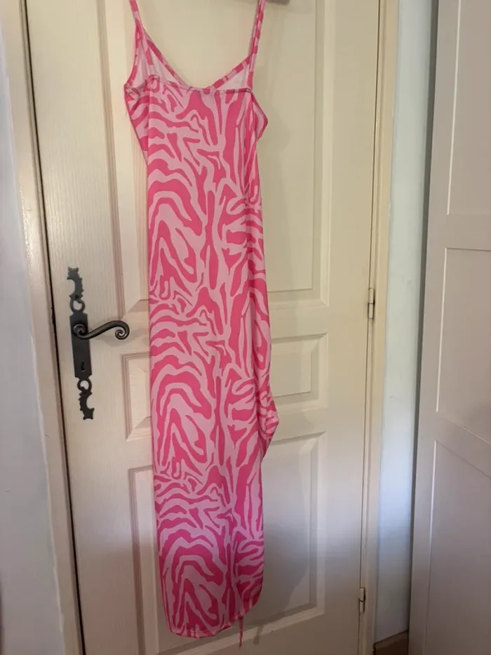 Robe longue rose imprimé zébré – Jennyfer - photo numéro 5