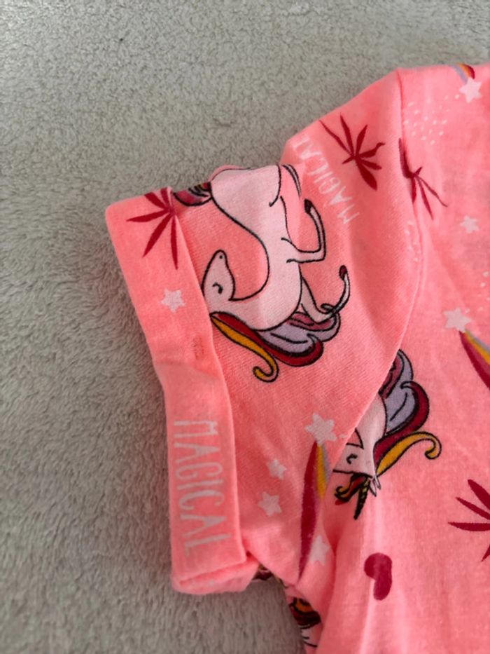 T-shirt manches courtes licorne 4 ans - photo numéro 4