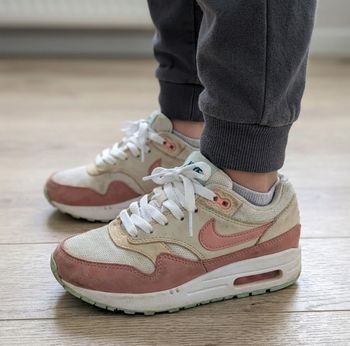Nike air max 1 taille 32