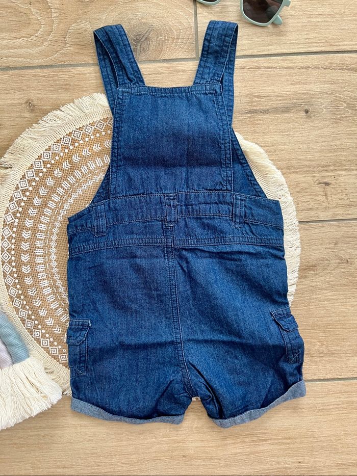 Salopette short effet jean Kiabi 18mois 💙 - photo numéro 3