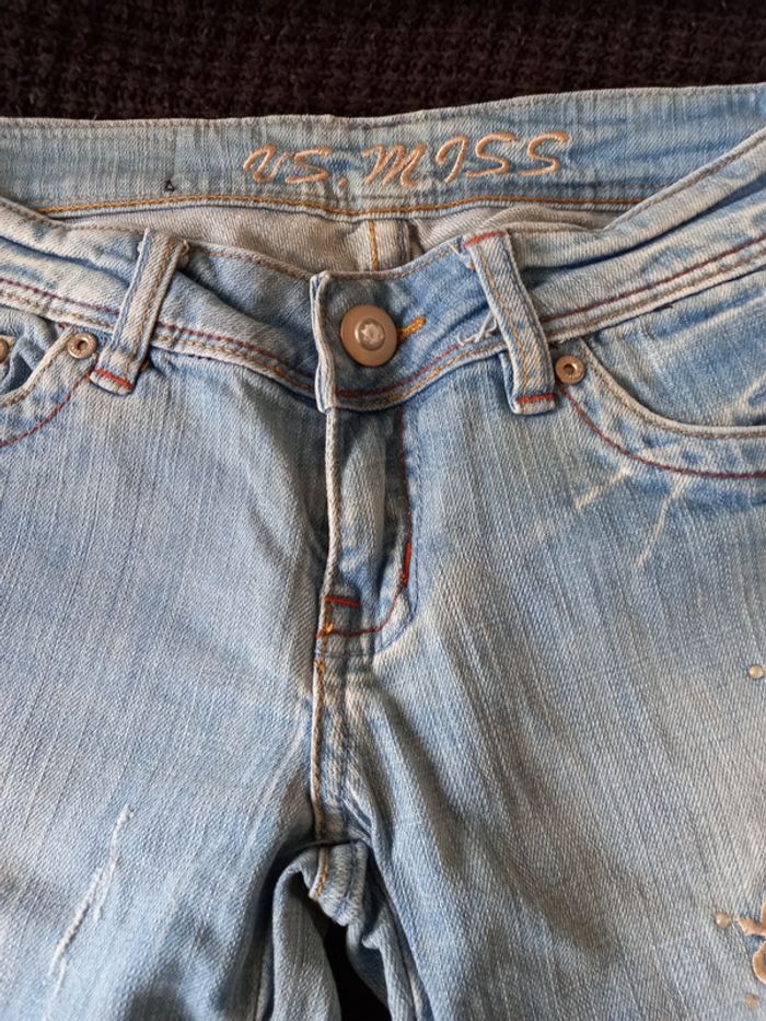 Pantacourt jeans avec motifs T : 36 - photo numéro 4