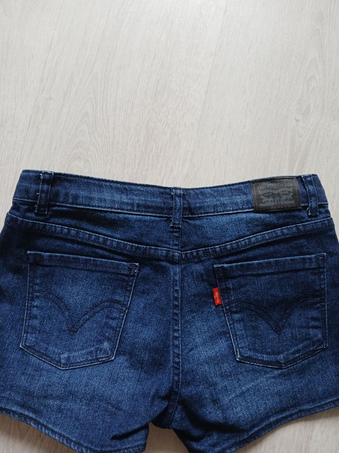 Short Levis - photo numéro 2