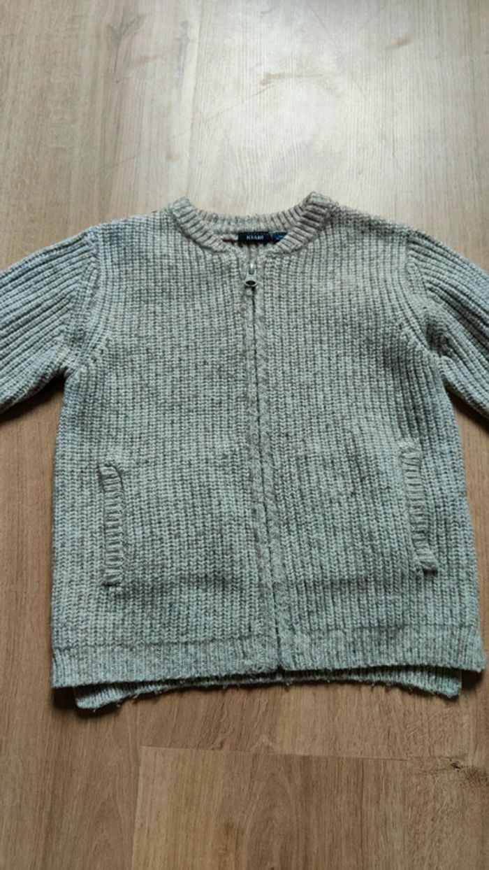 Pull Kiabi 4ans