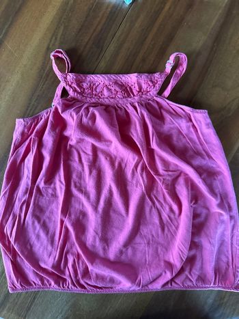 Débardeur 8 ans ou 10 ans fille tape à l’œil