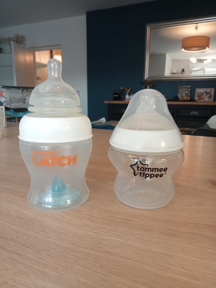 Lot biberons Philips AVENT + autres marques + goupillon - photo numéro 6