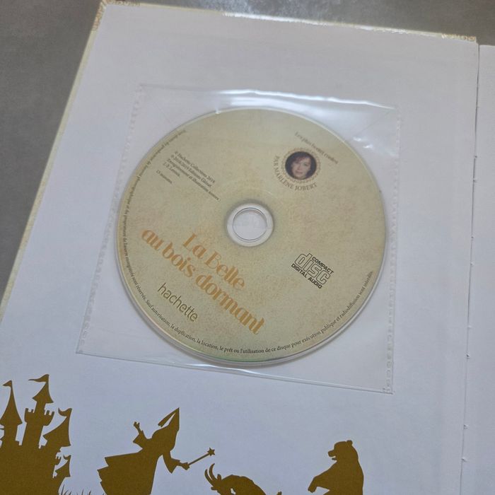 Livre enfant leq plus beaux contes Marlène Jobert + CD - photo numéro 2