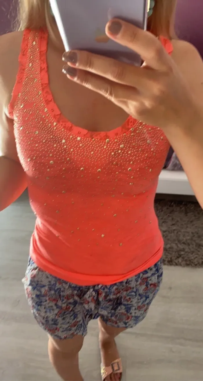 Debardeur corail fluo strass - photo numéro 3