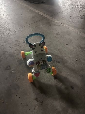 Fisher prince trotteur