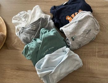 Lot bébé garçon 1 mois