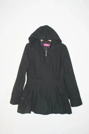 Manteau boule à capuche gris anthracite, taille 8 ans