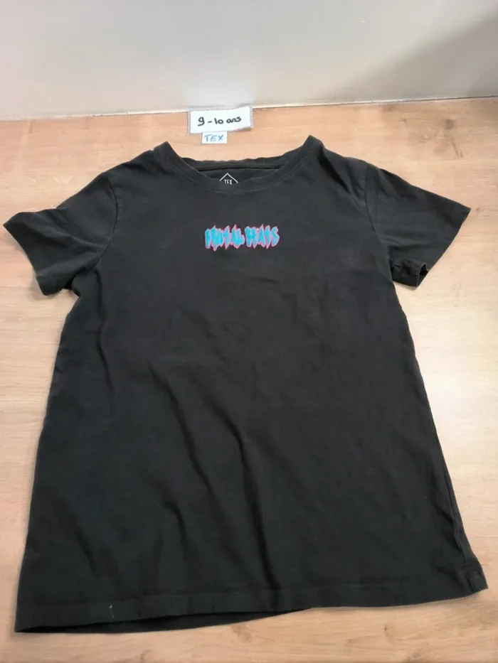 Lot t-shirts manches courtes 7 pièces  9-10 ans - photo numéro 7