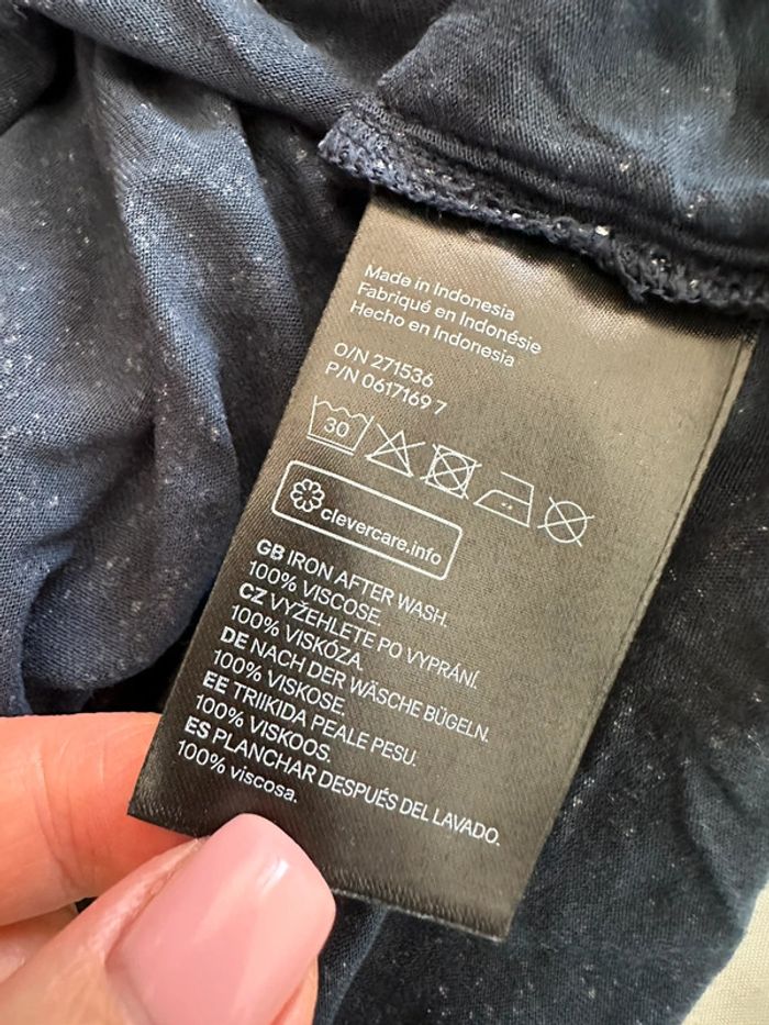 Blouse à fleurs marguerites bleue marine et blanche H&M T40 L - photo numéro 8