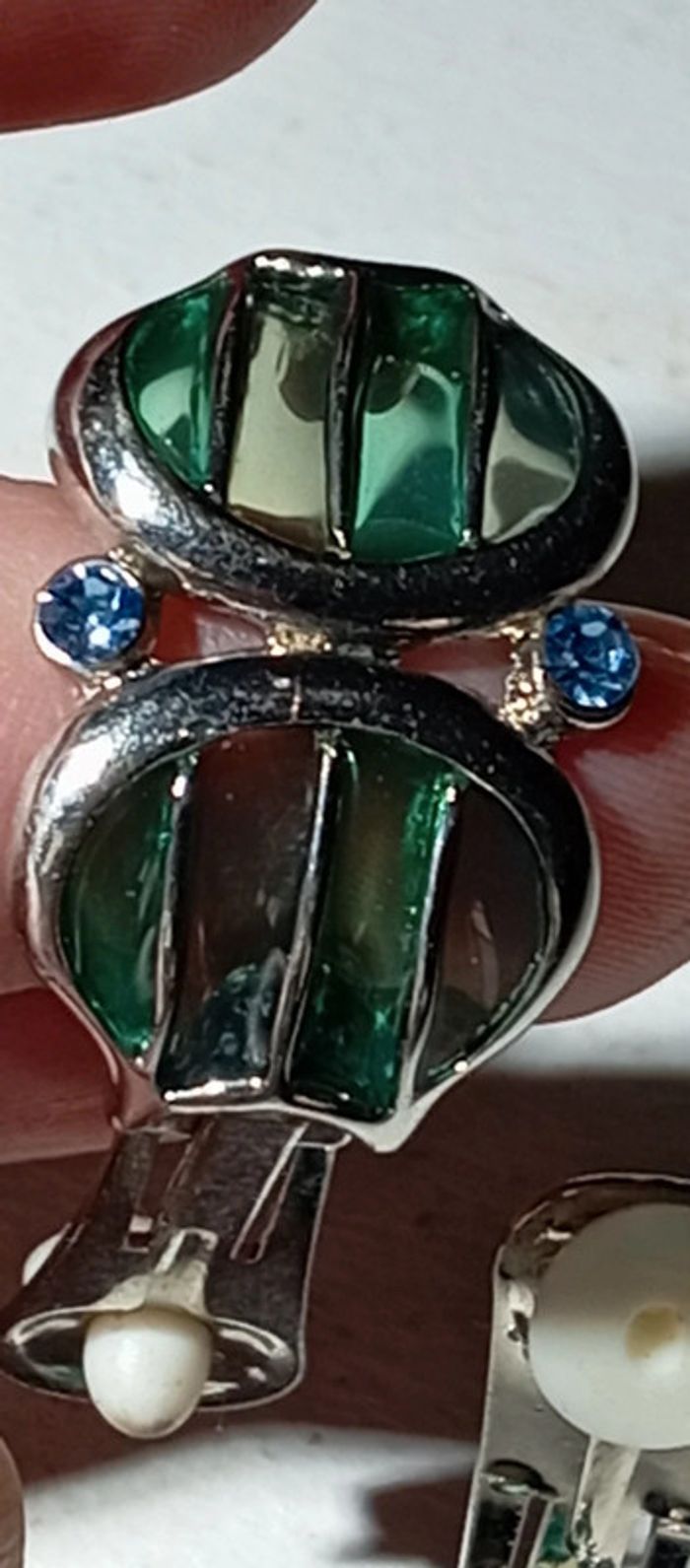 Clips d'oreilles transparents - photo numéro 7