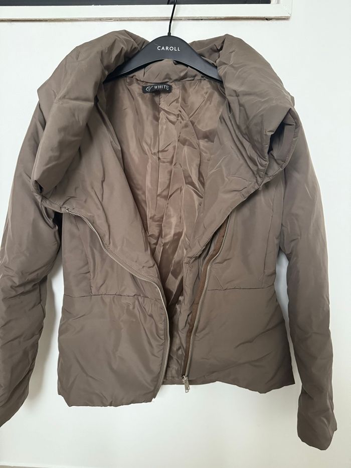 Doudoune femme taupe et fermeture doree neuve taille S - photo numéro 4