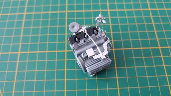 Moteur pièce miniature Bburago Burago Lancia Aurelia B24 Spider 1955 1/18 1/18e 1/18ème #B87