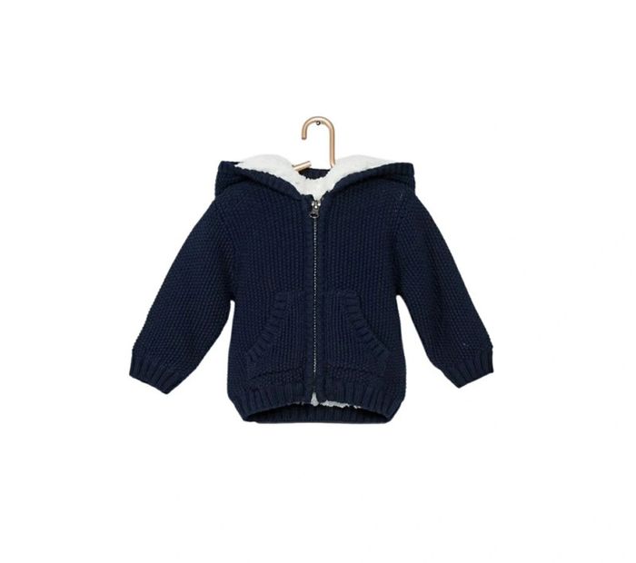 đź’š Gilet en tricot Ă capuche 'oreilles'
9 mois Kiabi #emyfleury_9moisgarçon - photo numéro 2