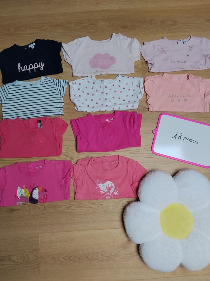 Lot 10 t-shirts manches courtes 18 mois