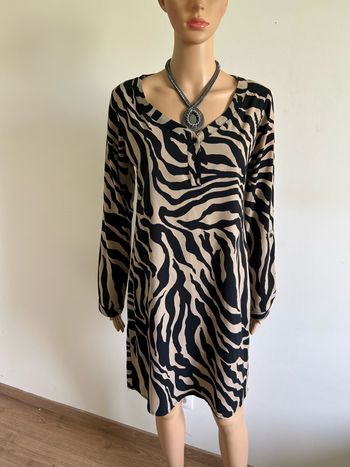 Robe noire et beige Star Collection Story taille S bon état