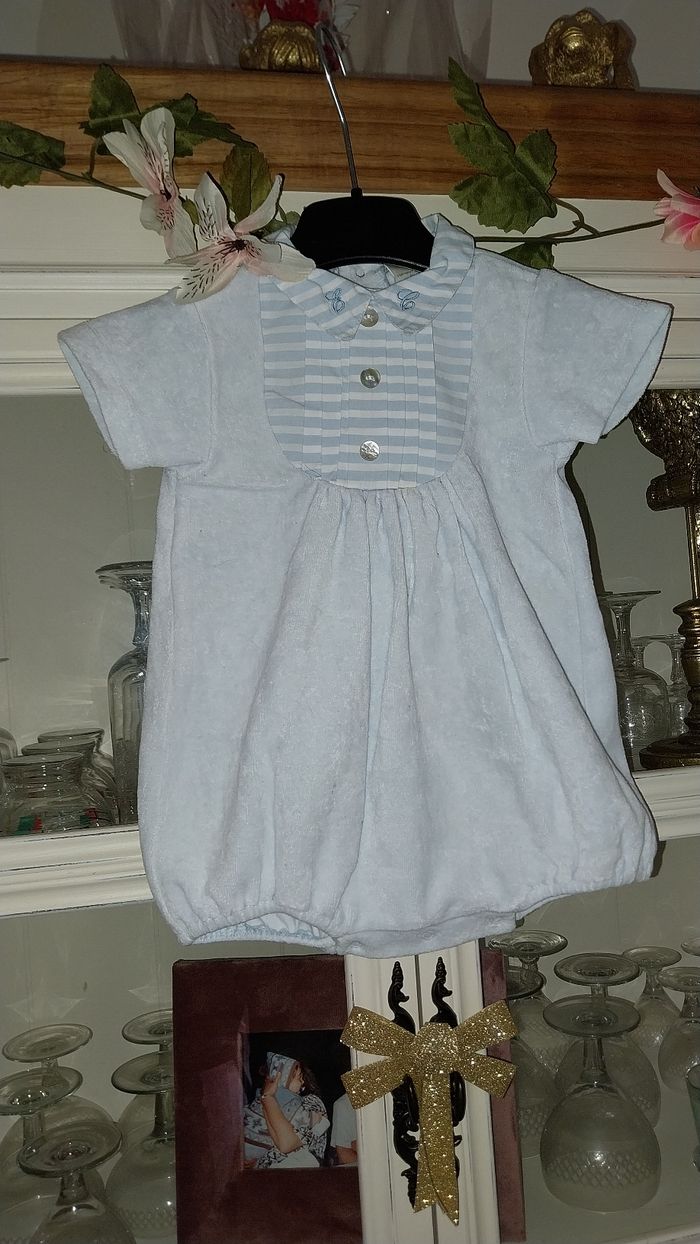 Barboteuse/ combi aison bloomer Ewan's et Comtesse état neuf 12 mois