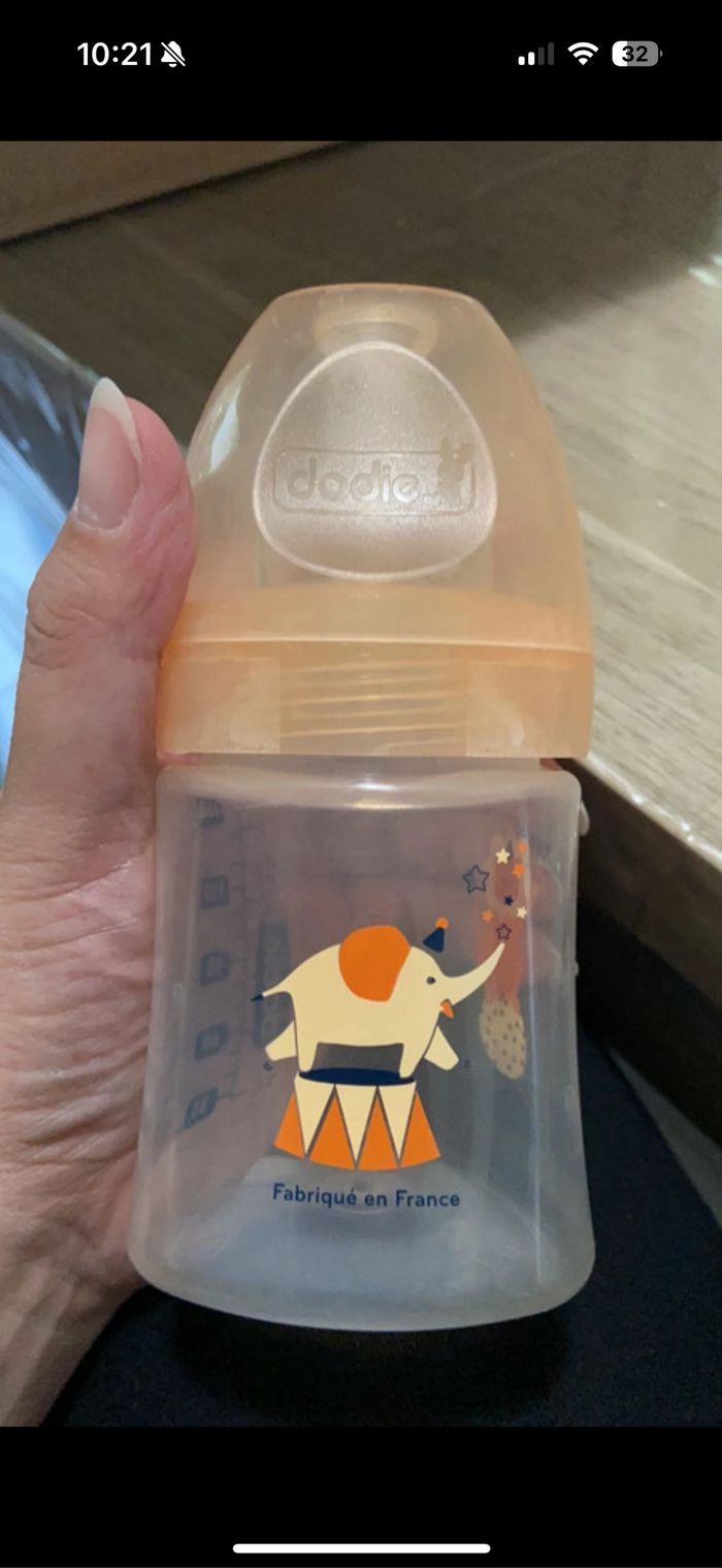 Lot 3 biberons - photo numéro 2