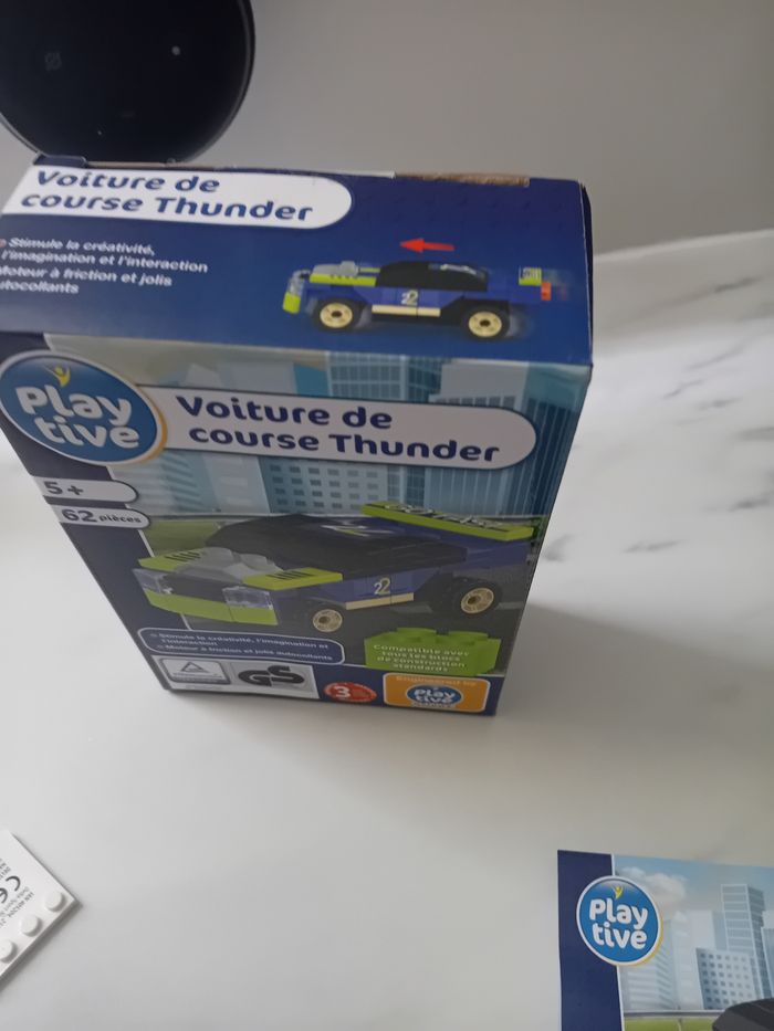 Voiture a construite lego - photo numéro 7