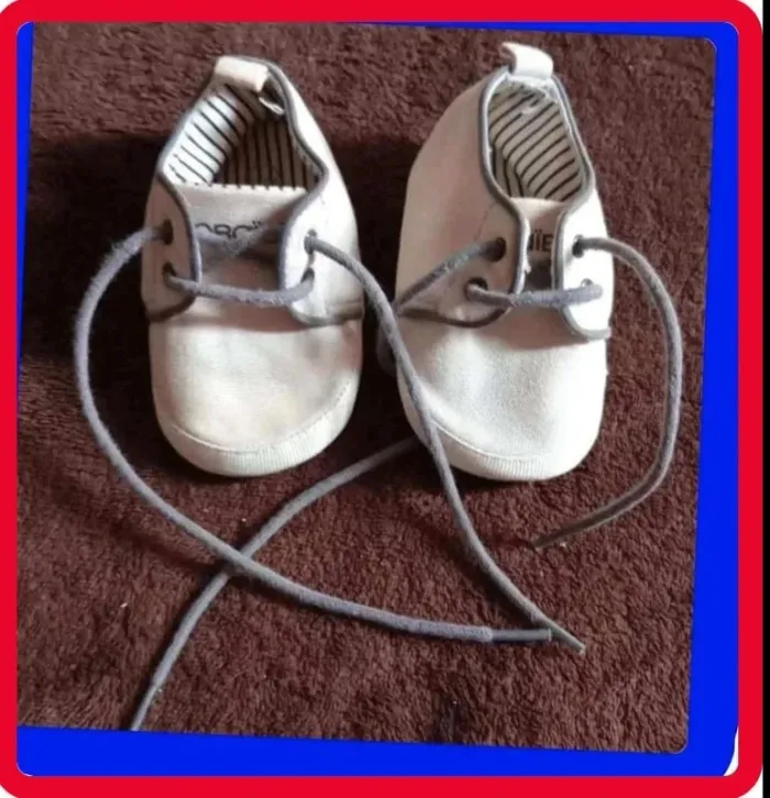 Chaussure  crème Obaïbi  6/12  mois - photo numéro 2