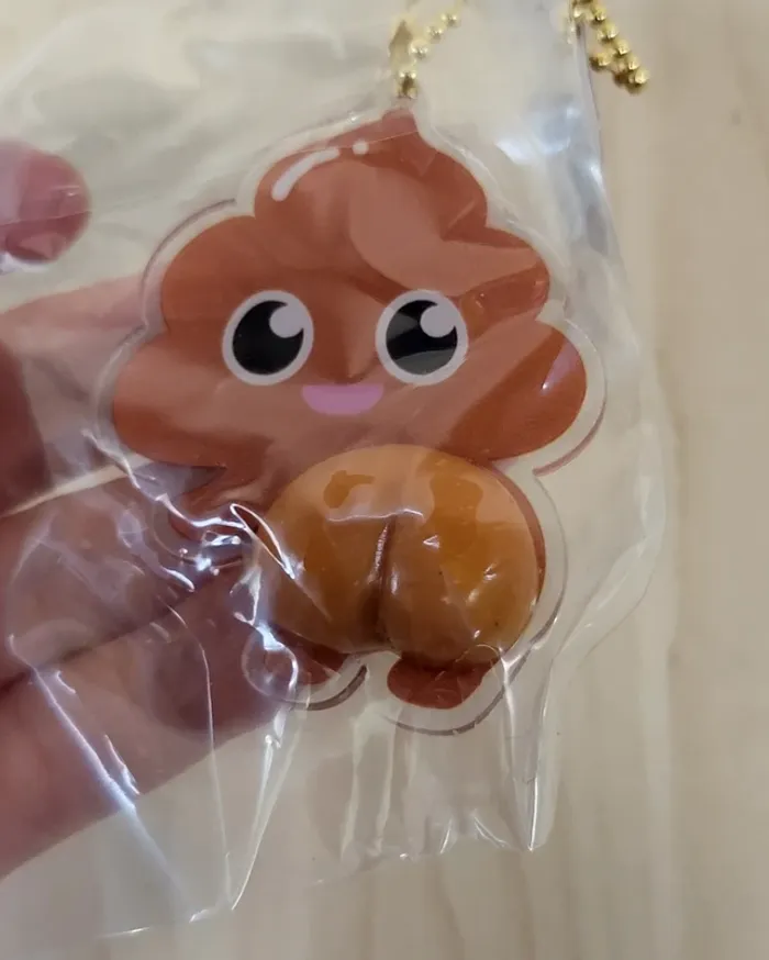 Porte-clefs Fidget "petit caca" marron - photo numéro 2