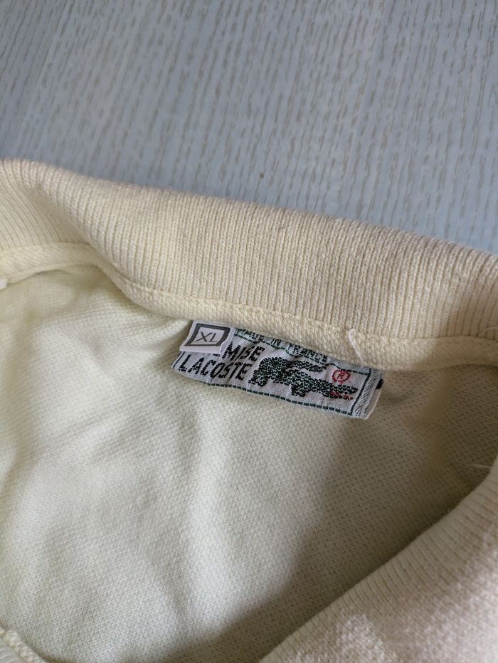 Polo Lacoste jaune paille Vintage - photo numéro 4