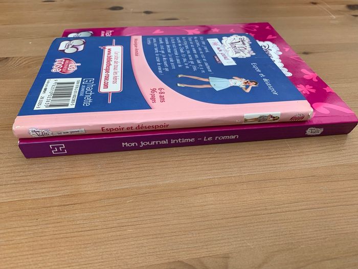Lot 2 livres Violetta - Disney - photo numéro 4