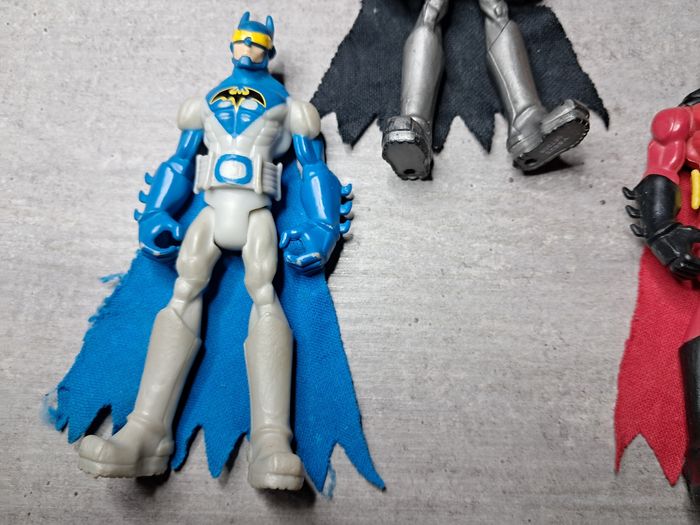Lot de 4 figurines super-héros batman - photo numéro 5