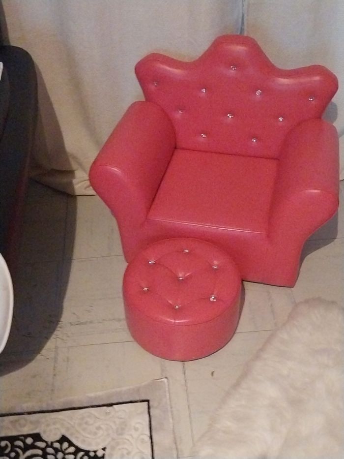 Canapé et pouff princesse - photo numéro 2