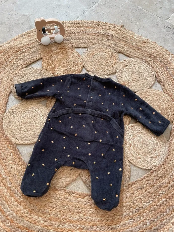 Pyjama velours 1 mois - photo numéro 3