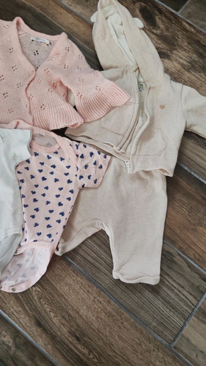 Lot de vêtements 3 mois - photo numéro 3
