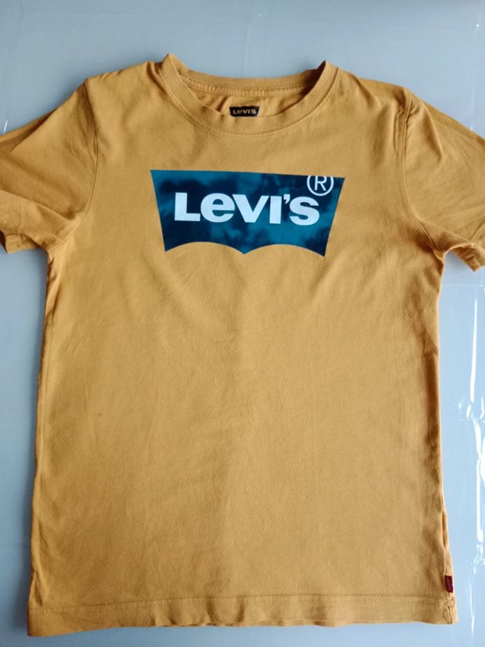 Tee shirt LEVI'S taille 12 ans - photo numéro 2