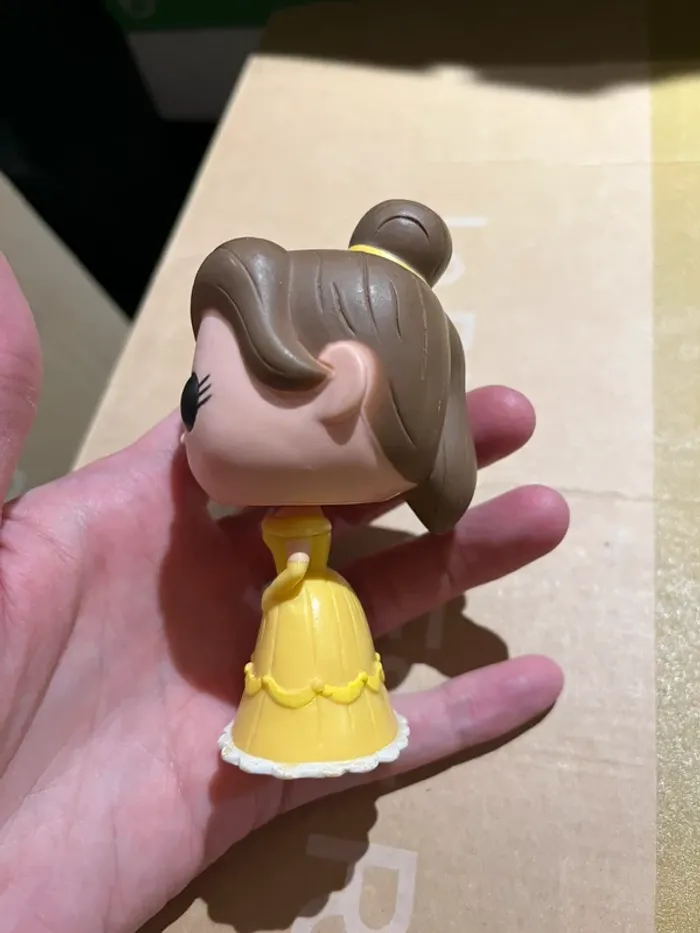 Funko Pop Belle première version - photo numéro 2