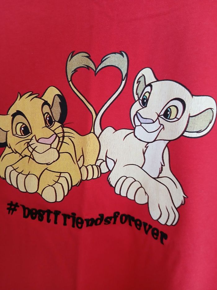 Tee-shirt fille Roi Lion 10 ans - photo numéro 2